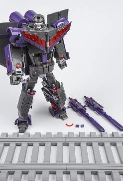 ToyWorld TW-06B Devil Star Astrotrain Purple Version TFCon 2015 Exclusive -Action Figures Store 0dcc47206d