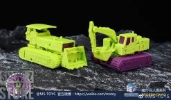 Magic Square MS-B41 Excavator Scavenger & MS-B42 Bulldozer Bonecrusher Set Of 2 -Action Figures Store 20af1e58e2