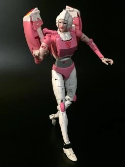 Fanstoys FT-24 Rouge Arcee -Action Figures Store 3272e4746e