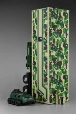 4th Party MP10A Optimus Prime Convoy Bape Green Camo Version -Action Figures Store 35a02bc165