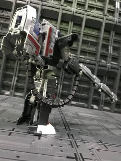 Hasbro PP-27 PP27 Optimal Optimus Power Of Prime Leader Class -Action Figures Store 6d0a6d2070