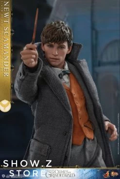 [Pre-Order] Hot Toys HT 1/6 Newt Scamander MMS512 Fantastic Beasts: The Crimes Of Grindelwald -Action Figures Store 71abb51698