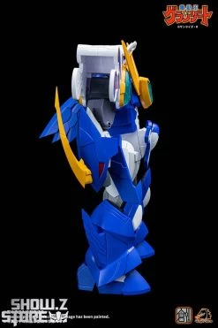 Tron Model Madou King Granzort Aquabeat Model Kit -Action Figures Store 77ee3d47b9