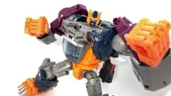 Hasbro PP-27 PP27 Optimal Optimus Power Of Prime Leader Class -Action Figures Store 79325ff771
