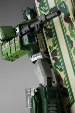 4th Party MP10A Optimus Prime Convoy Bape Green Camo Version -Action Figures Store 94e0a84aa8