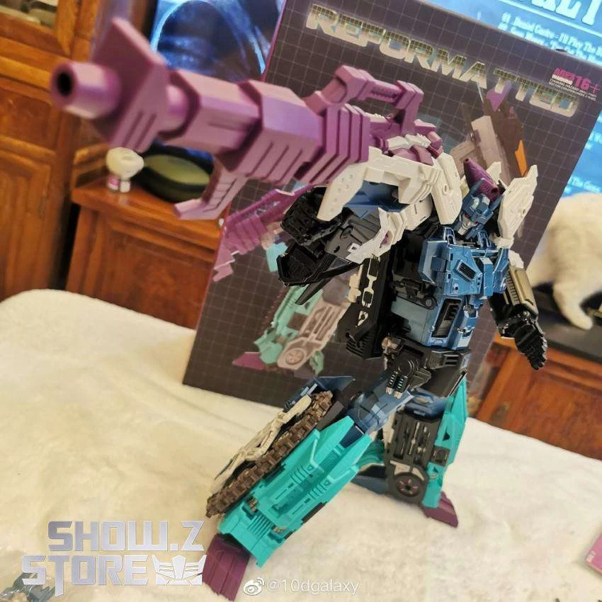 Mastermind Creations R-17 Carnifex Overlord 4 Mastermind Creations R-17 Carnifex Overlord - Image 2