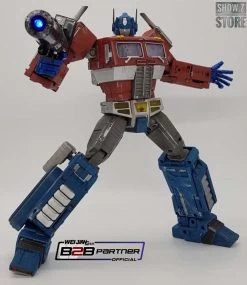 Weijiang MPP-10 Commander Optimus Prime Battle Damaged Oversized Limited Edition W/ Custom Display Base -Action Figures Store b87cf498b8