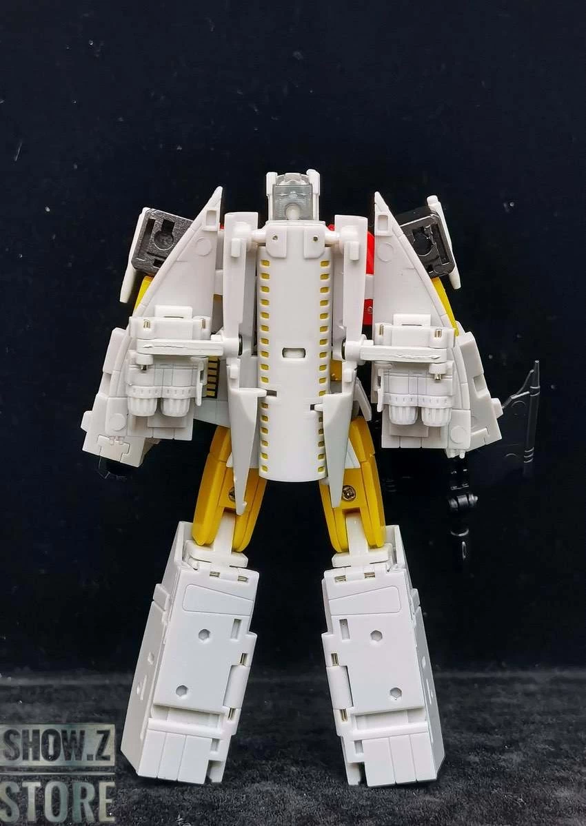 Zeta Toys ZC-03 Silver Arrow Silverbolt 7 Zeta Toys ZC-03 Silver Arrow Silverbolt - Image 5