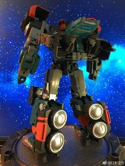 Mastermind Creations R-34 Cylindrus Roller -Action Figures Store ebd98c2ac7