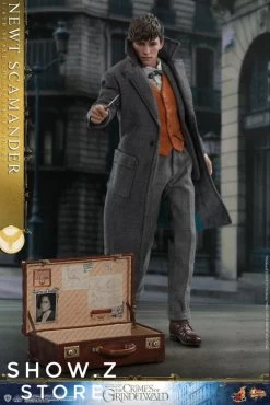 [Pre-Order] Hot Toys HT 1/6 Newt Scamander MMS512 Fantastic Beasts: The Crimes Of Grindelwald -Action Figures Store fbec9347cb